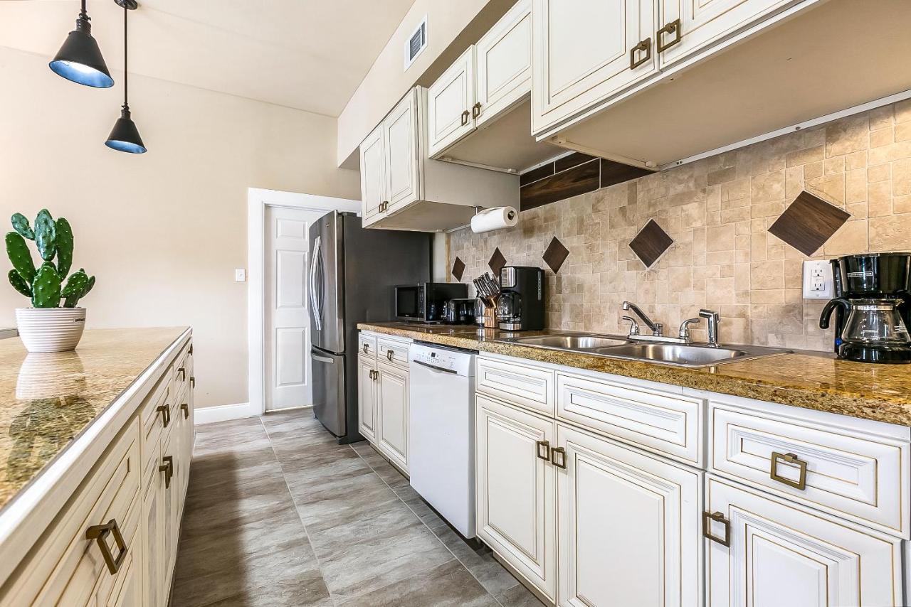 Modern 5BR Condo in NOLA Nova Orleães Exterior foto